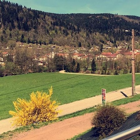 Chalet Vosgien ル・メニル エクステリア 写真